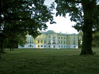 Mezotne Palace